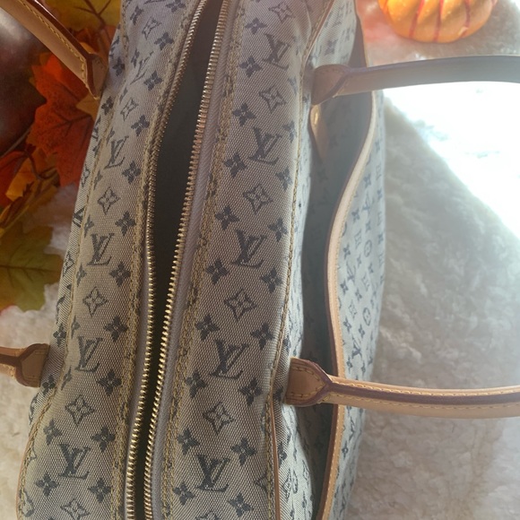 Auth Louis Vuitton Josephine Blue Mini Lin - Picture 5 of 13